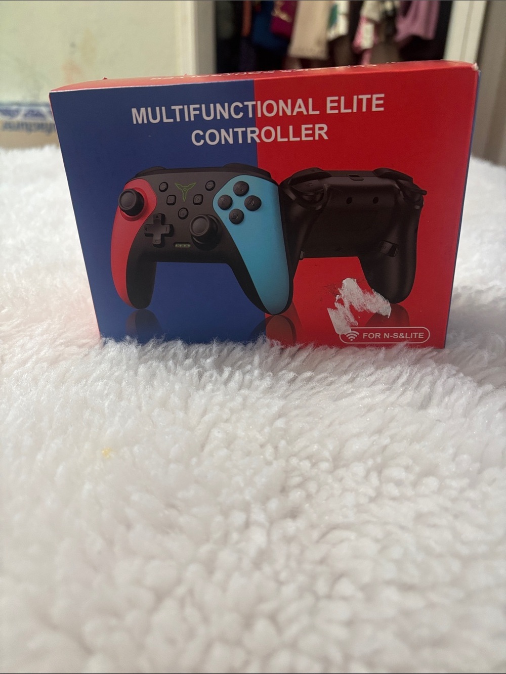 Multifunctional Wireless Game Controller - Red & Blue - Picture 4 of 4